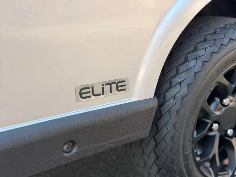 2027 E-Z-GO Freedom ELiTE Lithium photo 11