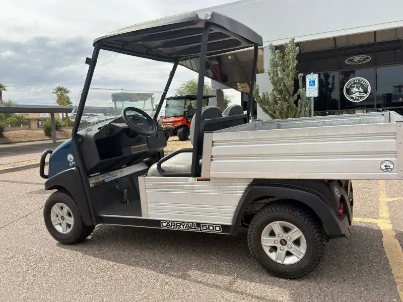 2019 Club Car Carryall 700 photo 9