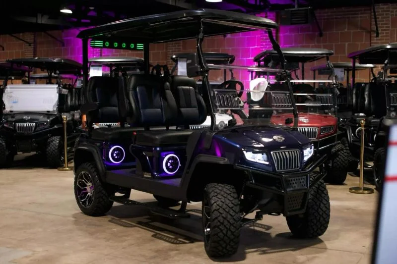 2027 Evolution Maverick 4 Plus 4 Plus photo 2
