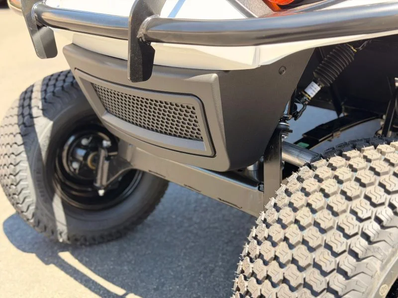2027 Cushman Hauler PRO-X Pro X Elite photo 4
