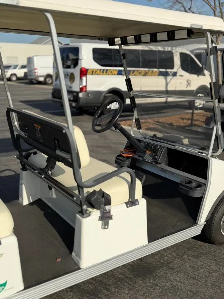 2014 Club Car Villager photo 5