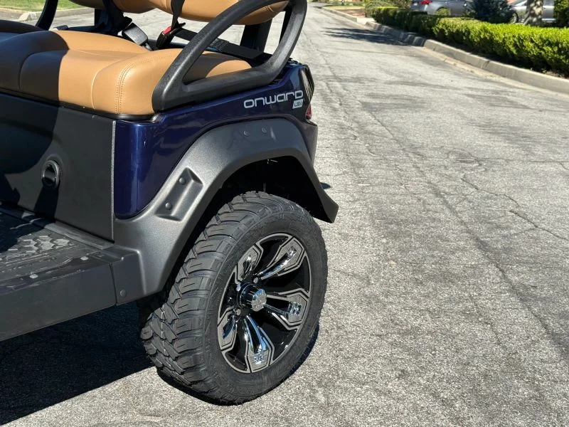 2027 Club Car Onward 4 Fwd Lsv Lft photo 4