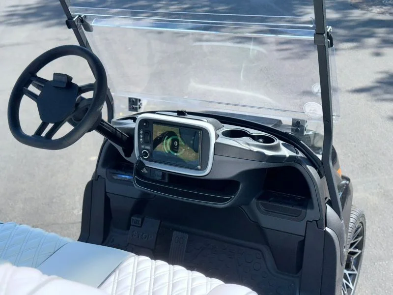 2027 Club Car Onward 2 photo 6