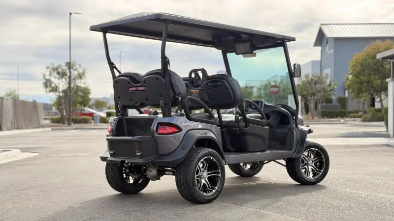 2027 Club Car Onward 4 Fwd Lsv Lft photo 5
