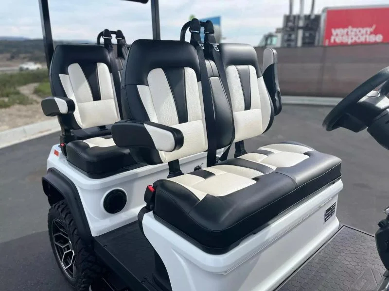 2027 Evolution Maverick 4 Plus 4 Plus photo 30