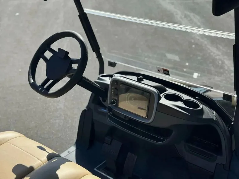 2026 Club Car Onward 2 photo 9