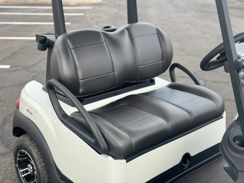 2027 Club Car Onward 2 photo 6