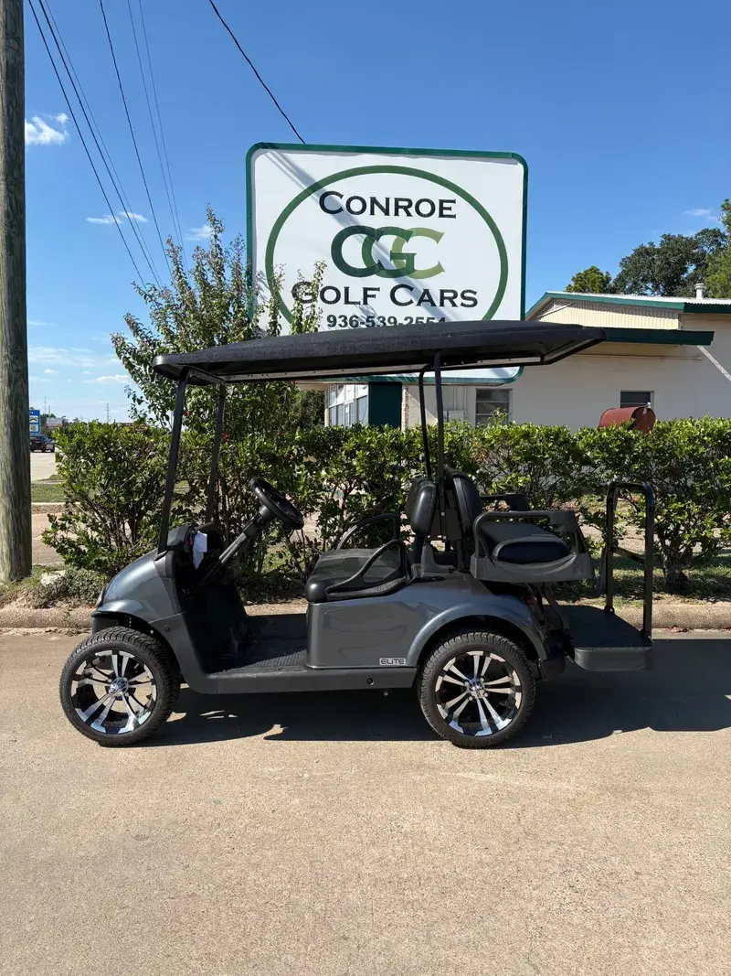 2021 E-Z-GO RXV ELiTE Lithium photo 2
