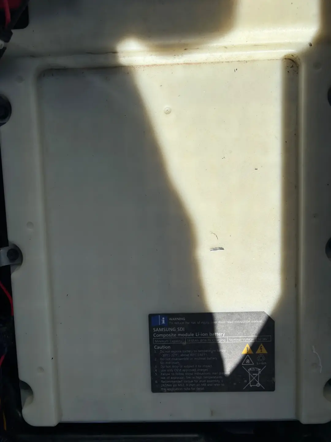 2022 E-Z-GO RXV 2+2 photo 6