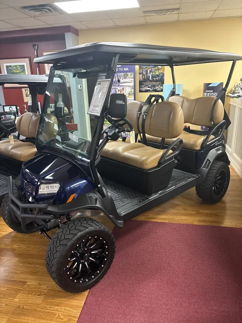2027 Club Car Onward Lifted photo 1