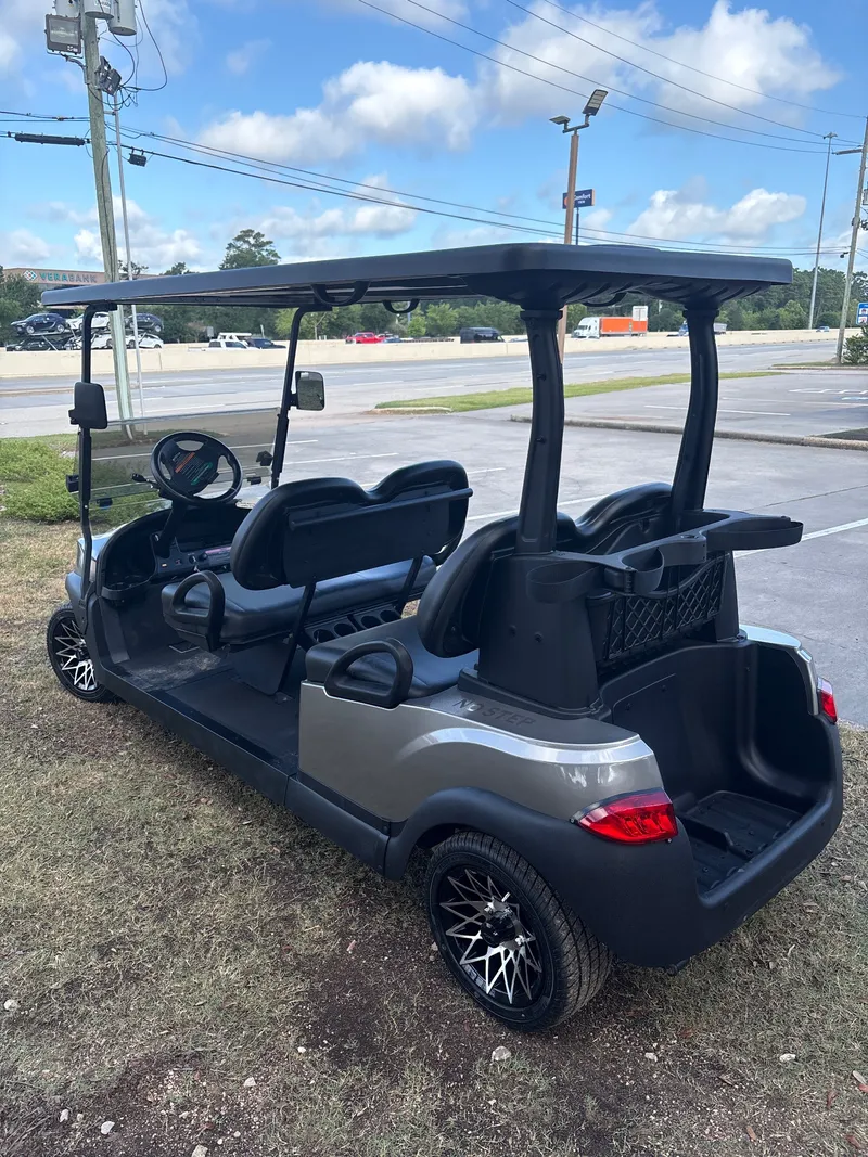 2025 Club Car Tempo 4Fun photo 4