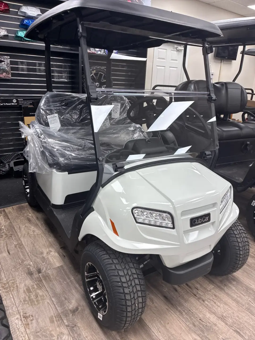 2027 Club Car Onward HP Li-Ion photo 1