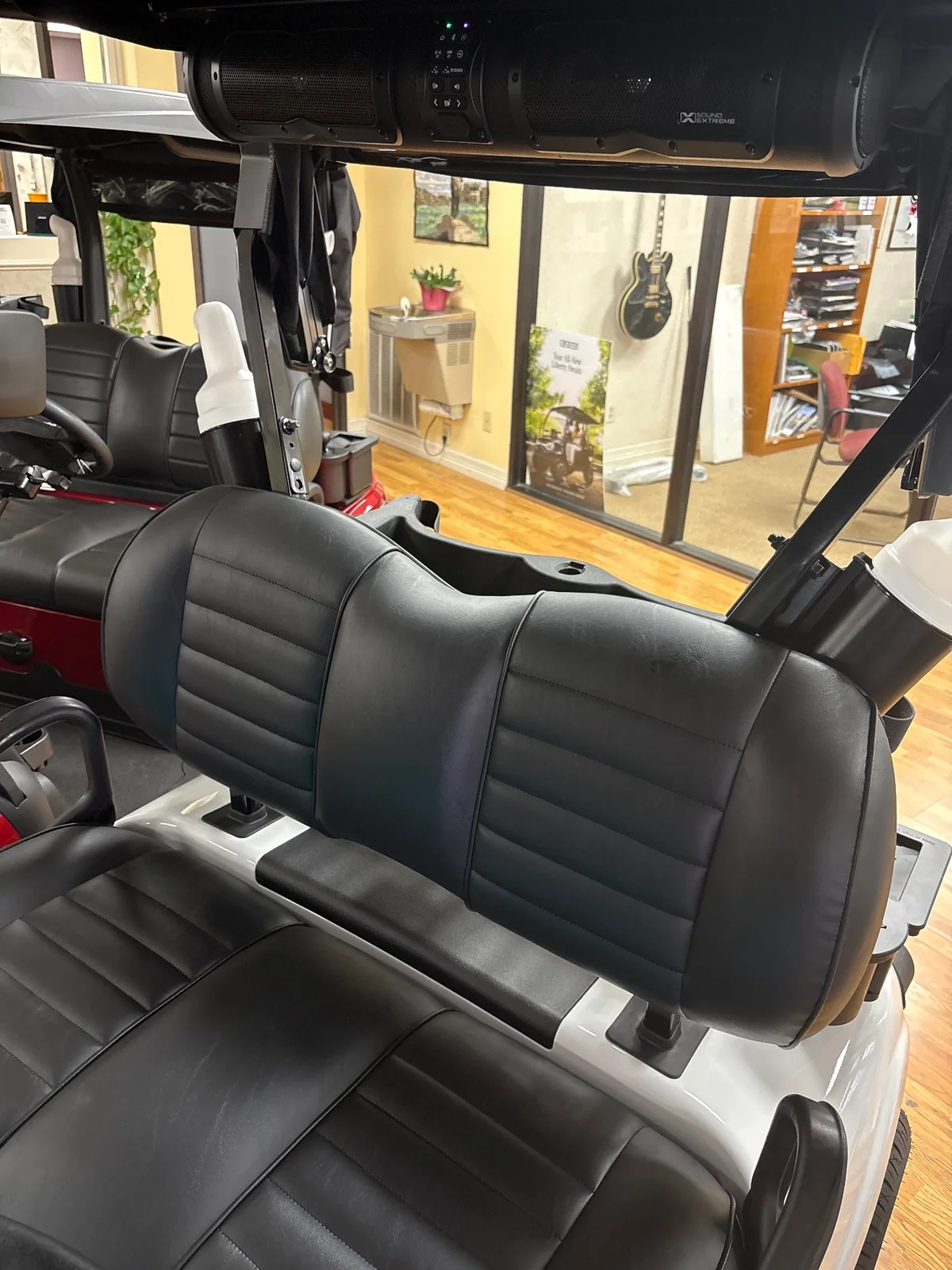 2026 E-Z-GO RXV ELiTE Lithium photo 3