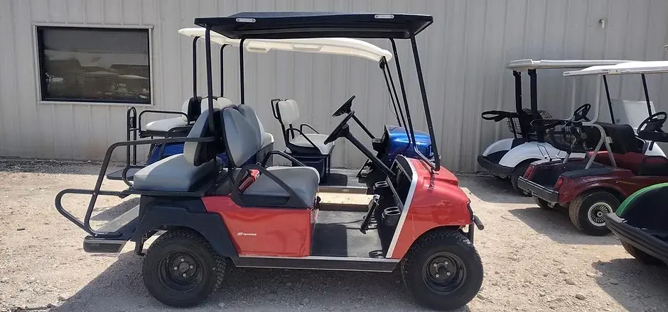 2016 Club Car XRT Gas Fuel Injected photo 1