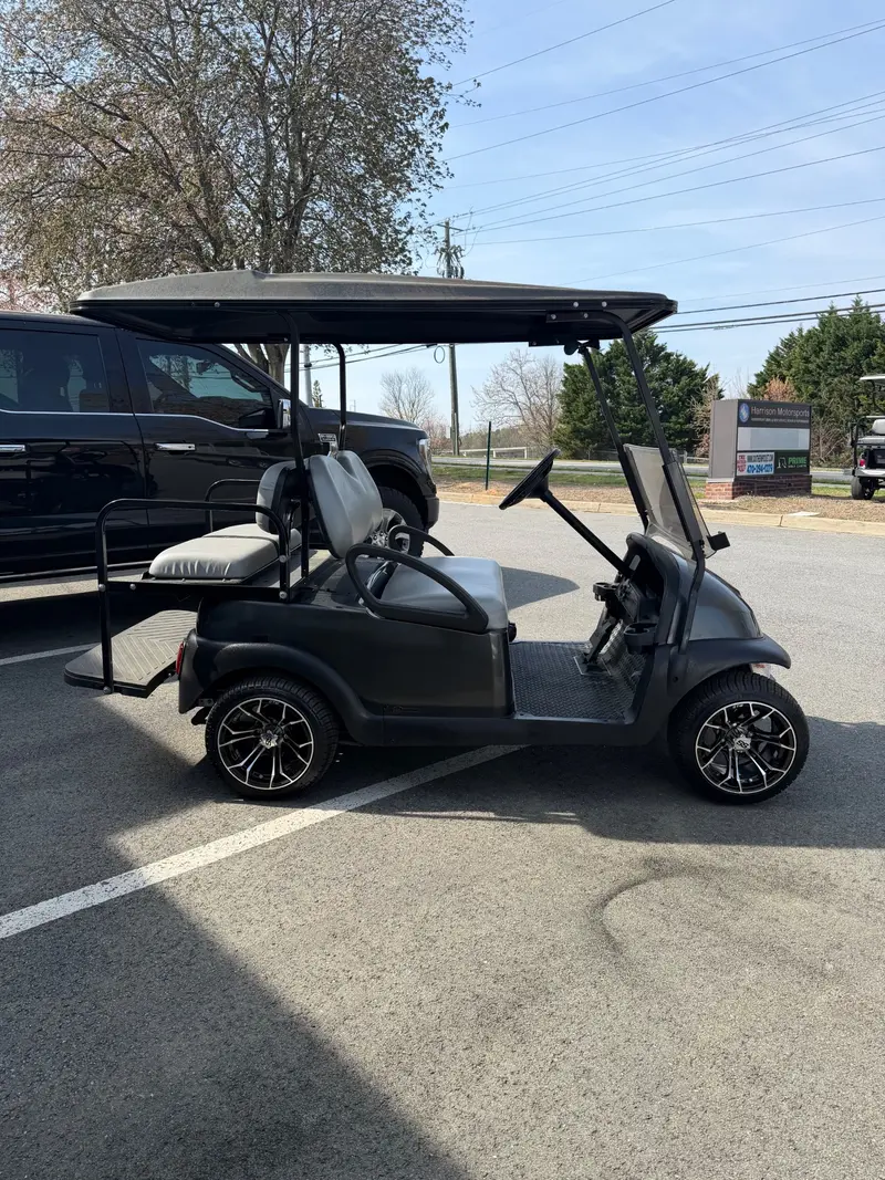 2007 Club Car President photo 5