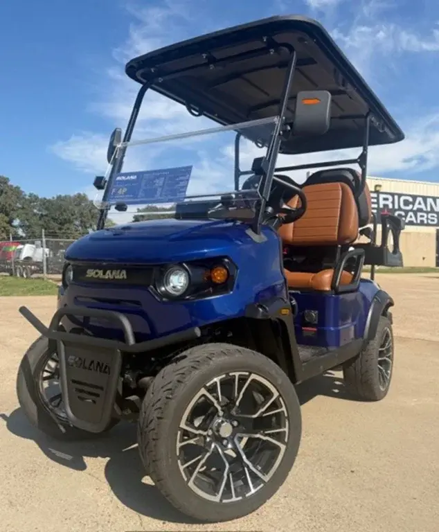 2027 Solana EV F 4P photo 1