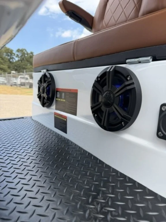 2026 Solana EV F 6P photo 5