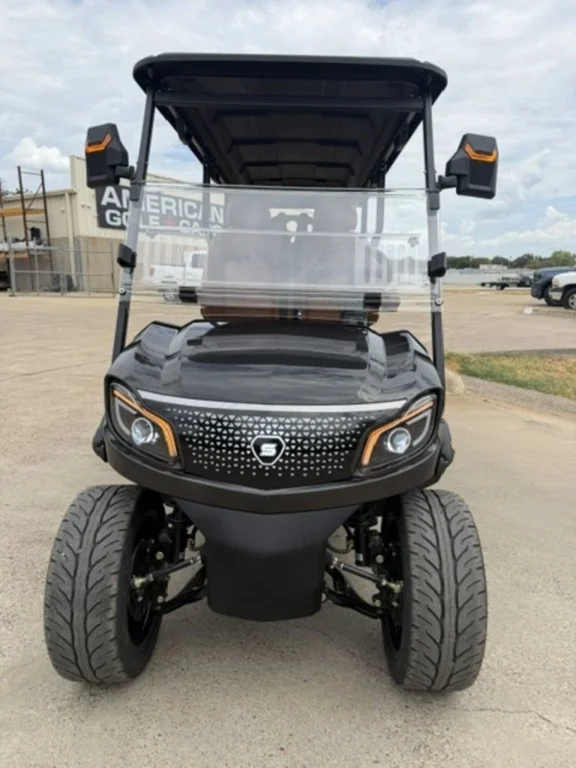 2026 Solana EV XA 6P photo 6
