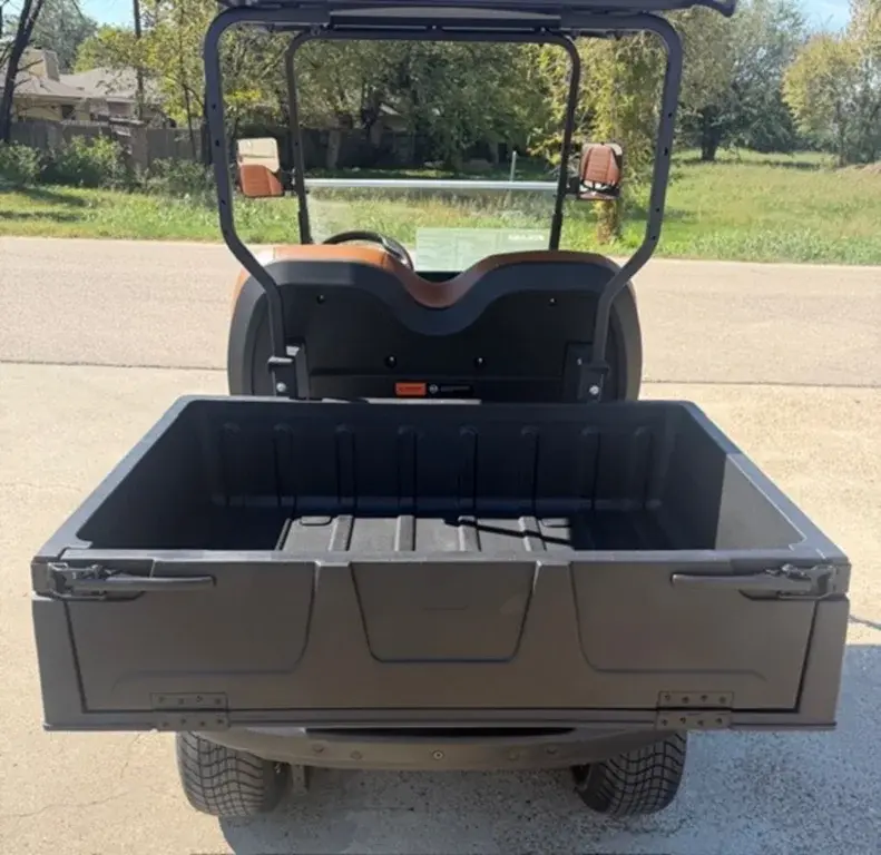 2027 Solana EV G Utility photo 4