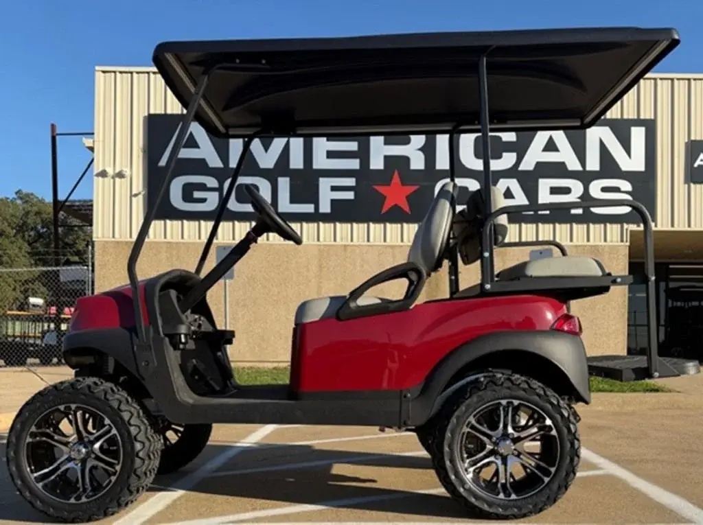 2027 Club Car Tempo photo 2