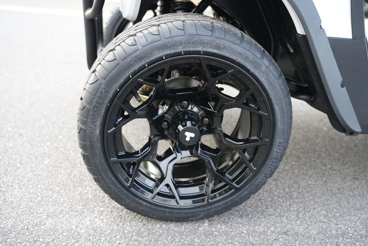 2026 Active EV Pulse 2PR photo 13