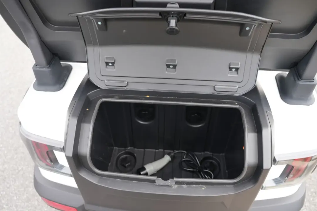 2025 Edge-EV Cruze F4 photo 26