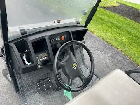 2020 Cushman Hauler 1200 GAS/EFI POWERED photo 6