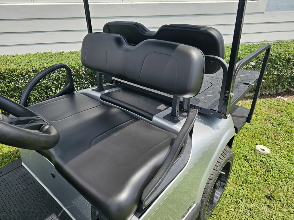 2021 E-Z-GO Freedom photo 6