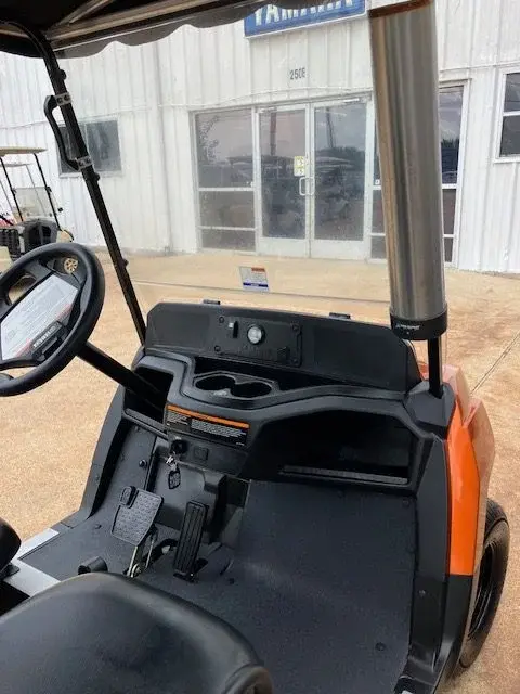 2019 Yamaha UMAX Deluxe Bistro EFI photo 3