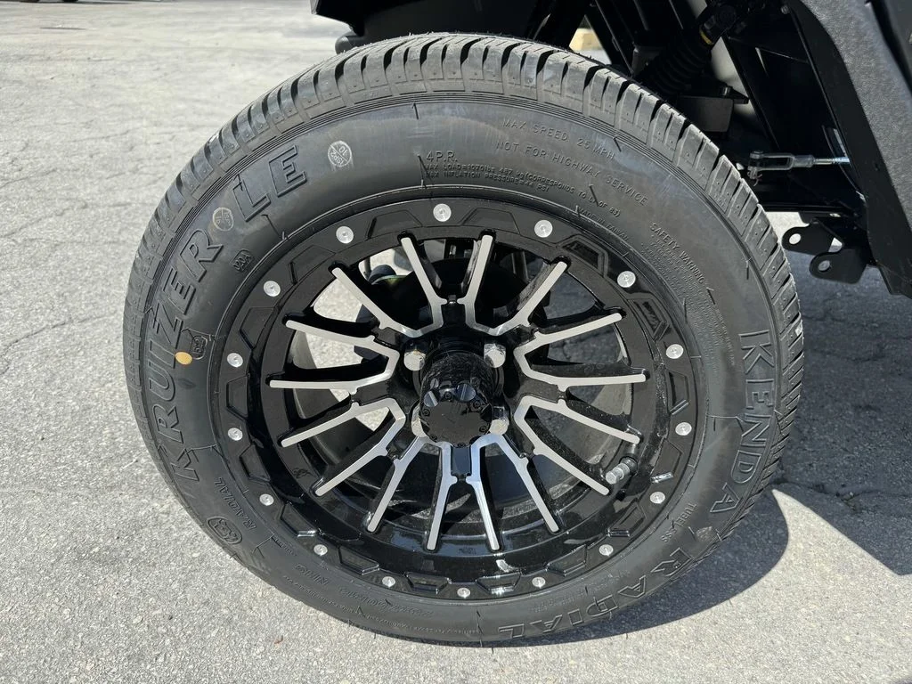 2024 E-Z-GO Liberty ELiTE Lithium photo 14
