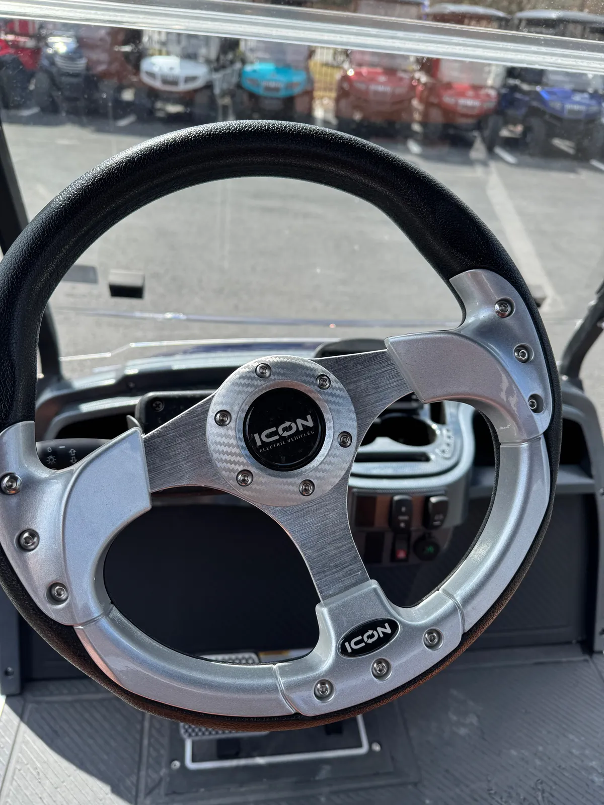 2025 ICON G40L photo 11