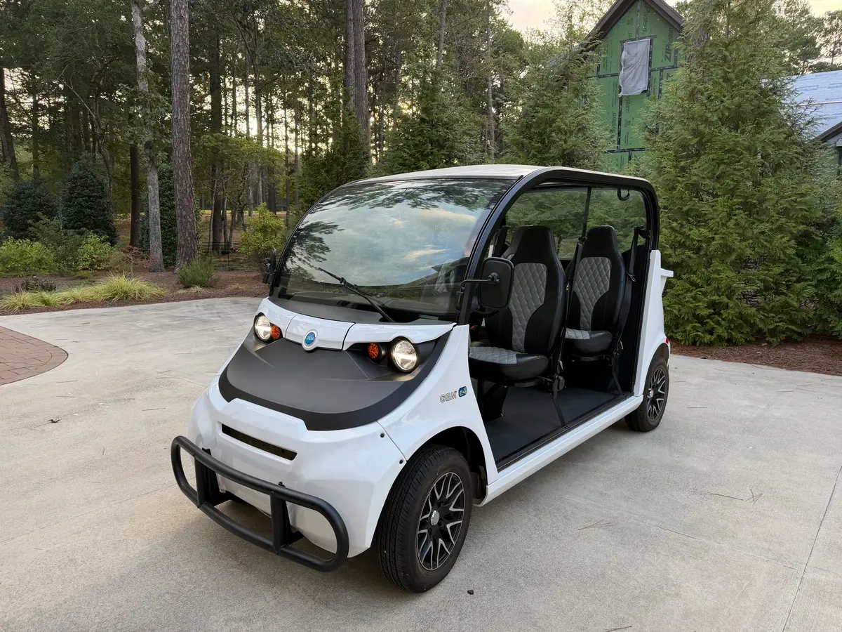 2022 GEM e4 limited photo 11