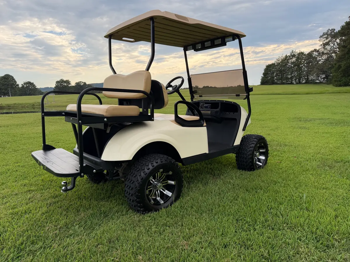 2014 E-Z-GO TXT Gas photo 5