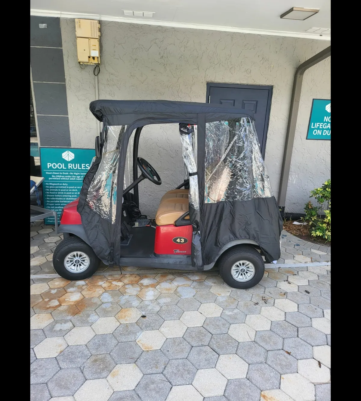 2020 Club Car 2 seater photo 2