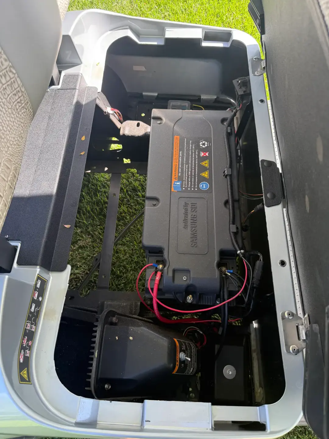 2018 E-Z-GO Valor ELiTE Lithium photo 4