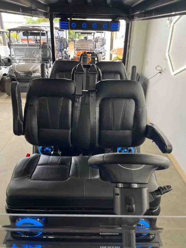2027 Evolution D5 Maverick 4 Passenger photo 5