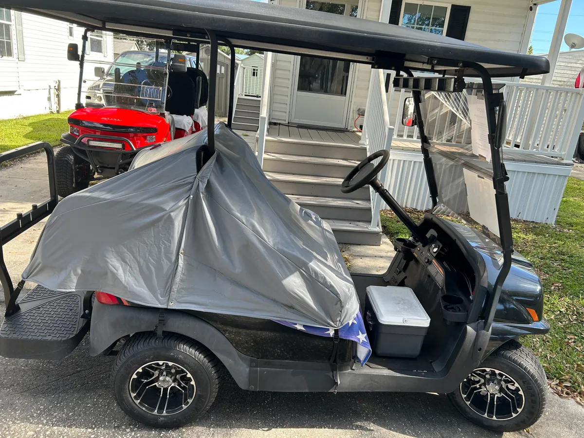 2018 Club Car Onward 4 Passenger photo 4