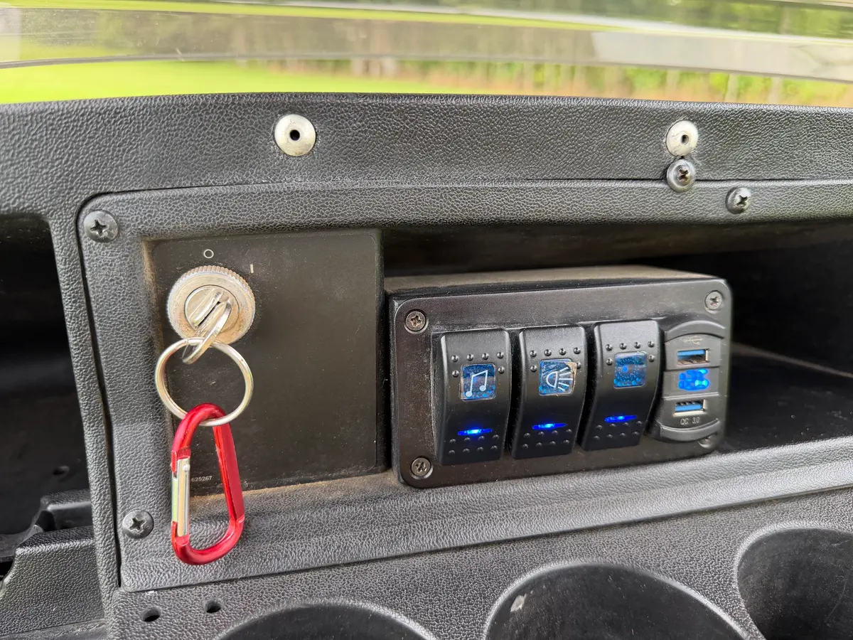 2014 E-Z-GO TXT Gas photo 4