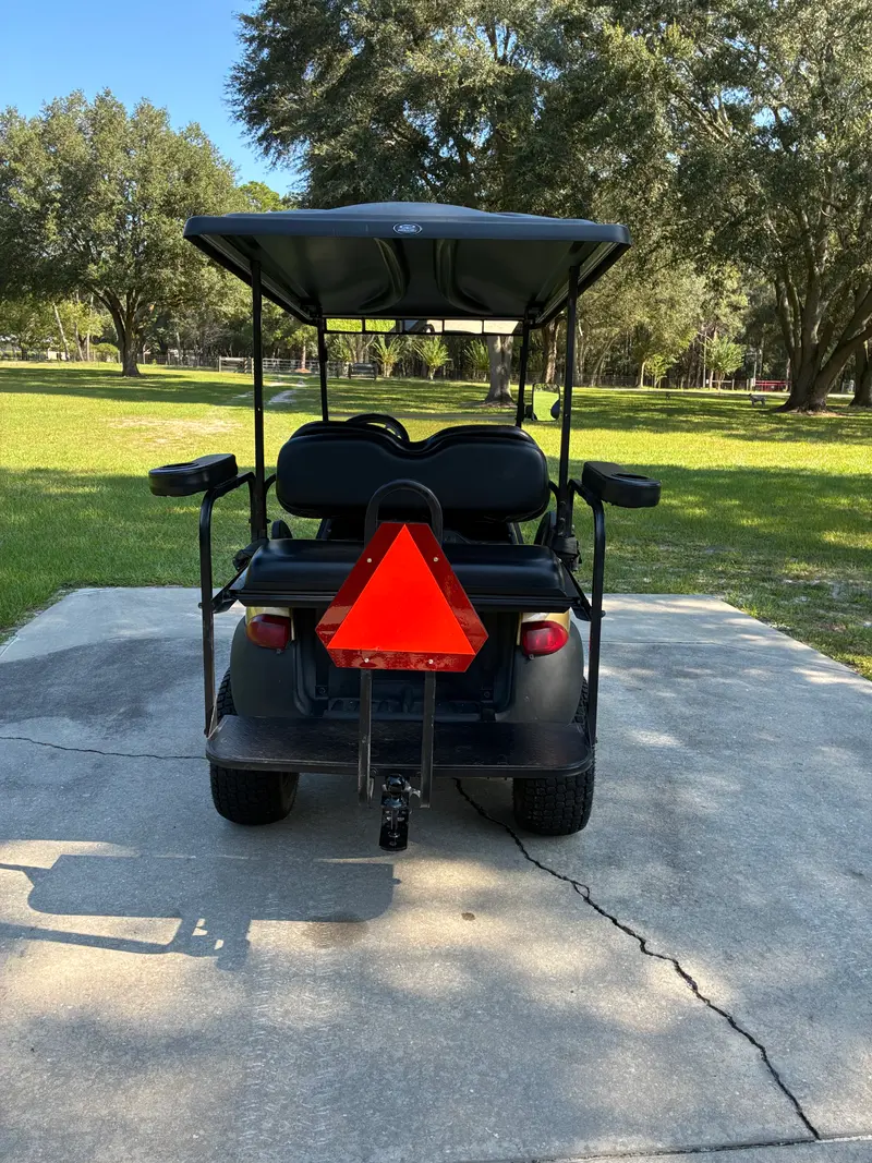 2009 Club Car Precedent Electric photo 4