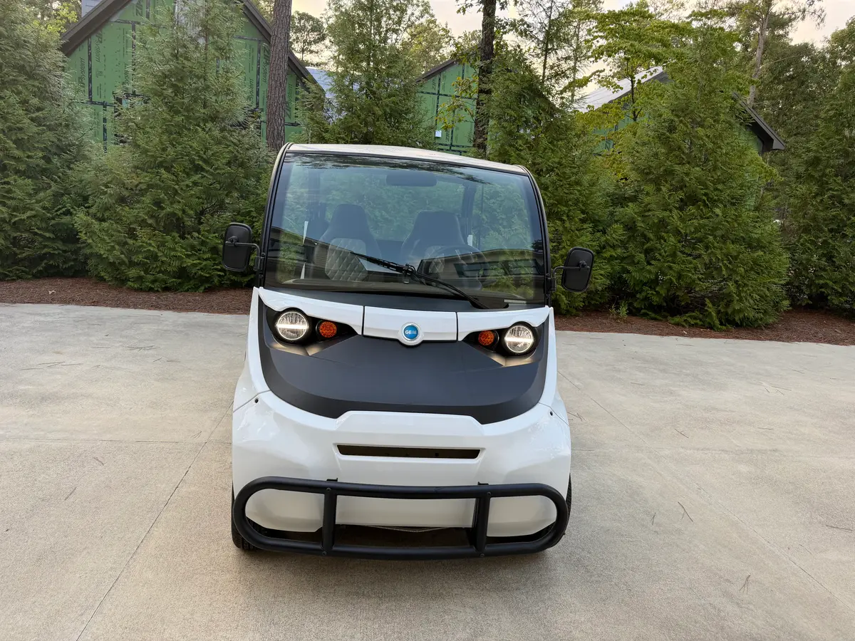 2022 GEM e4 limited photo 8