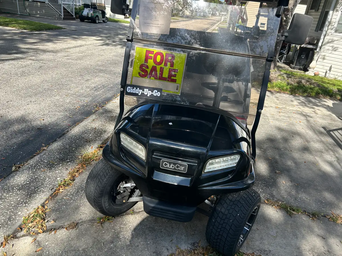 2018 Club Car Onward 4 Passenger photo 3
