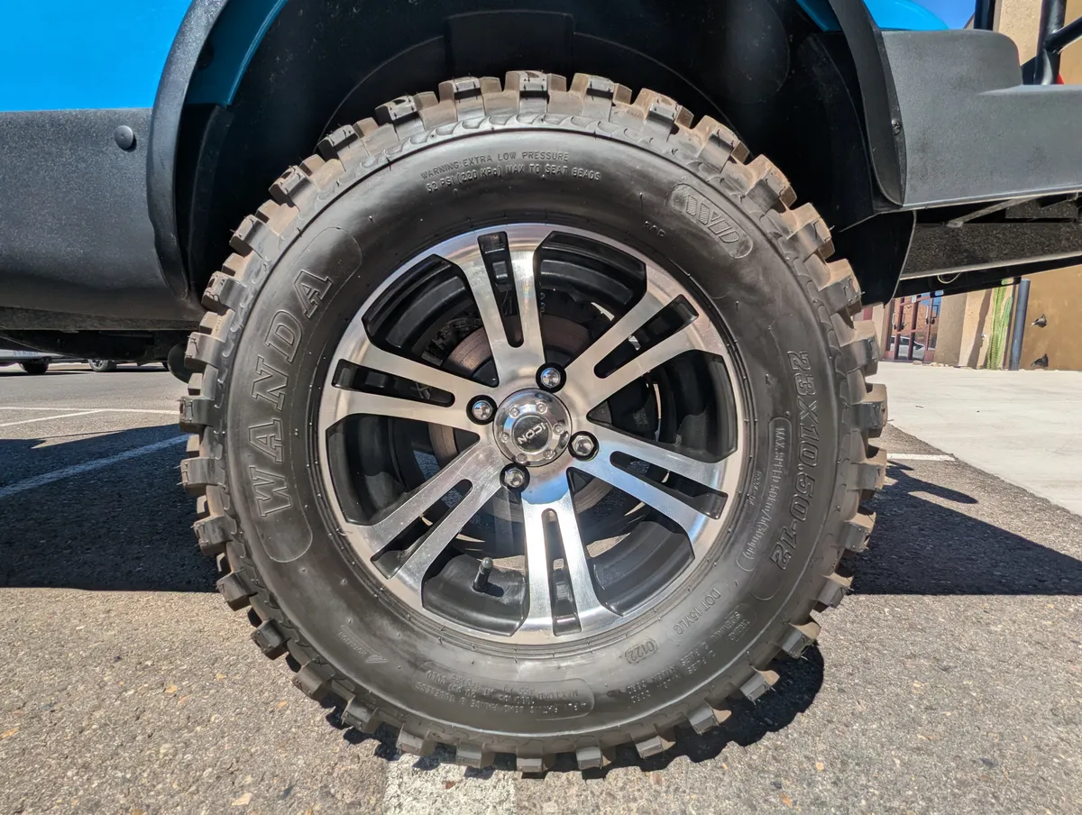 2024 ICON I60L photo 11