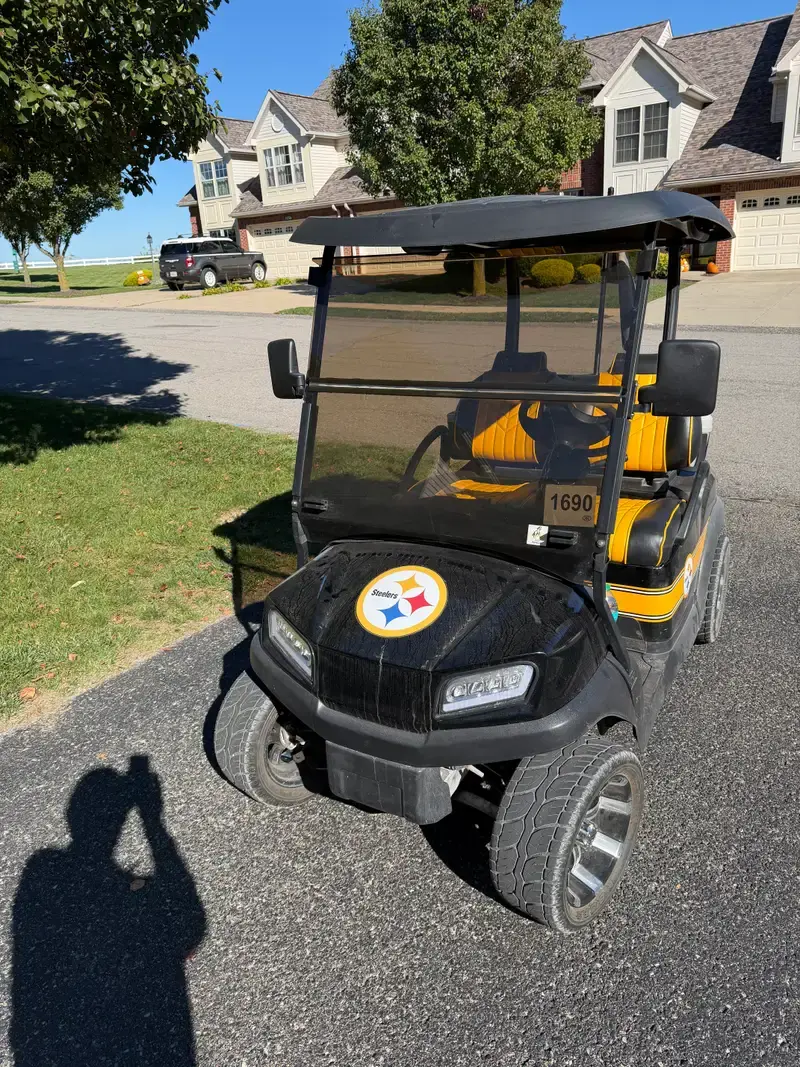 2024 Club Car Precedent Electric photo 1