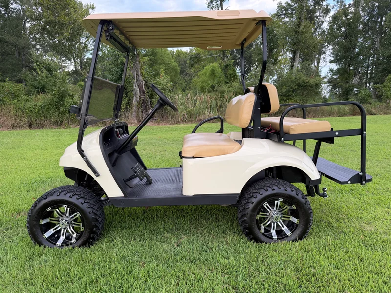 2014 E-Z-GO TXT Gas photo 8