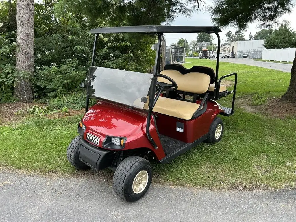 2016 E-Z-GO TXT photo 1