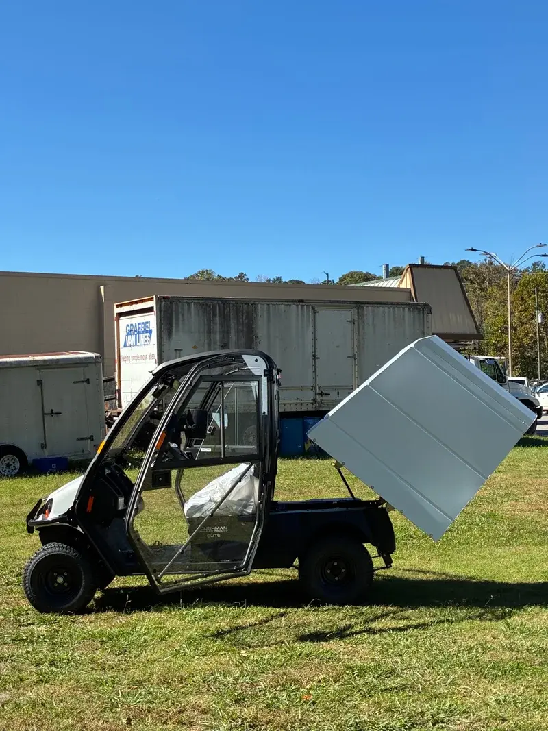 2027 Cushman Hauler PRO LSV photo 1