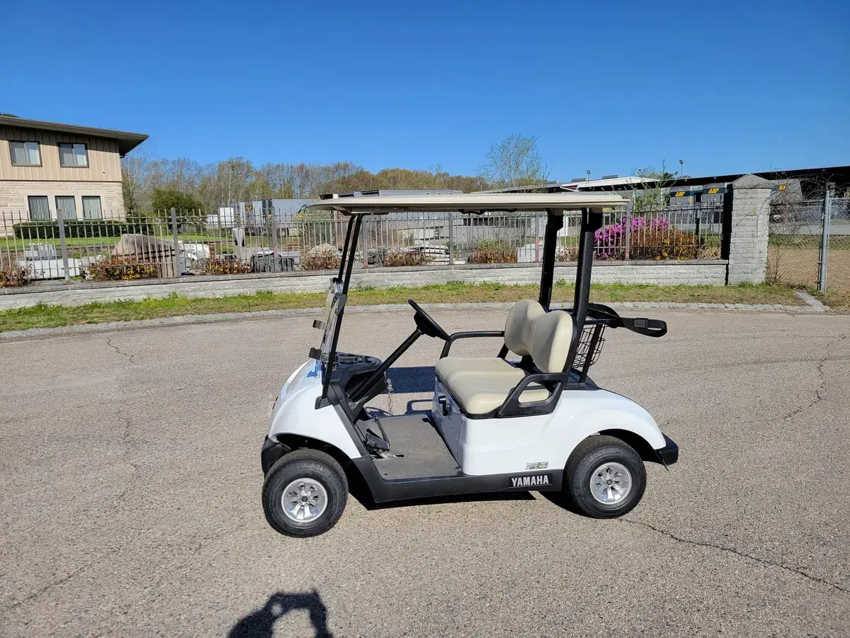 2025 Yamaha Drive EFI Gas photo 1
