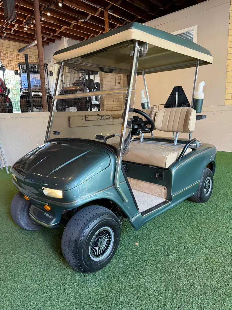 2001 Western 400 photo 1