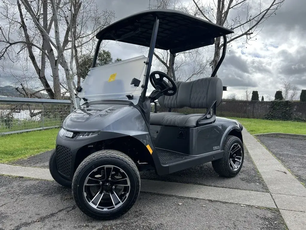 2026 E-Z-GO Freedom ELiTE Lithium photo 1