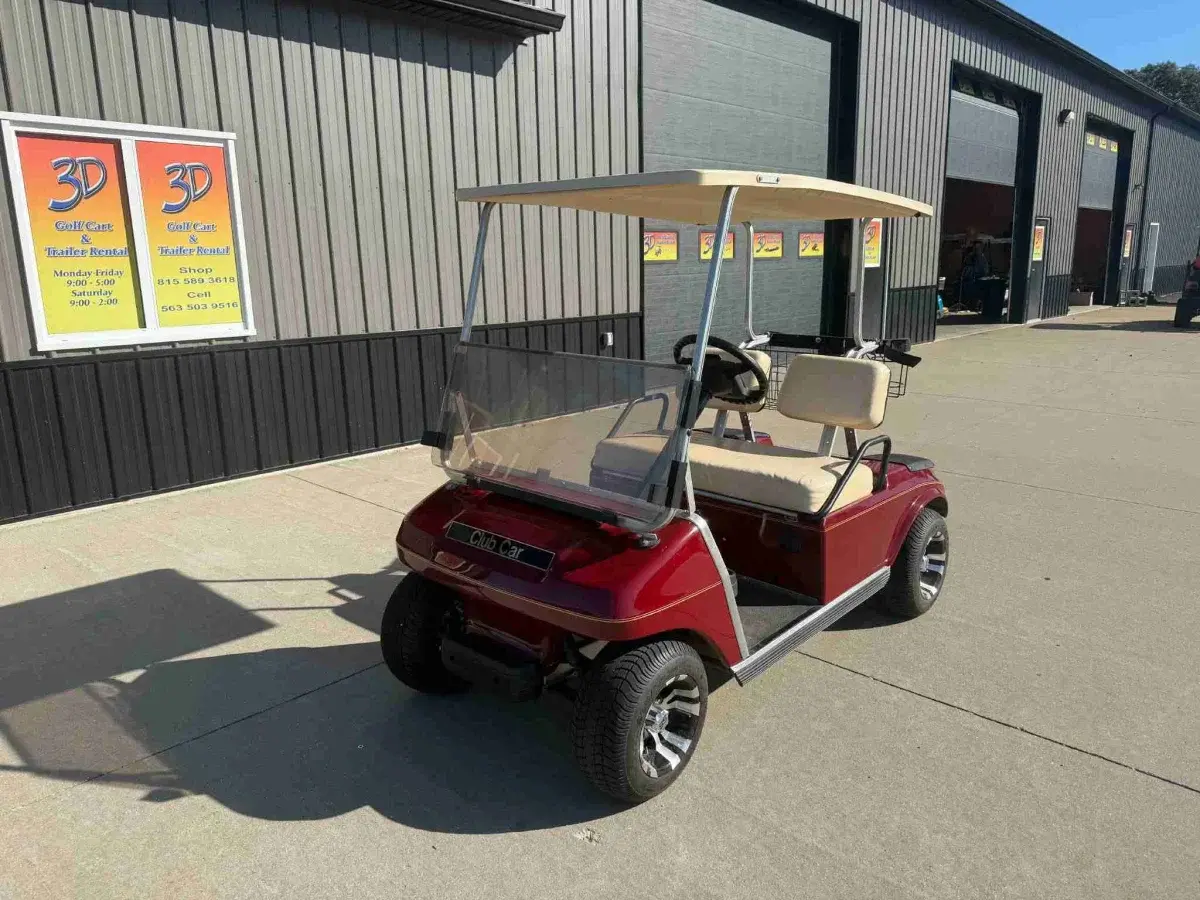 1999 Club Car DS photo 1